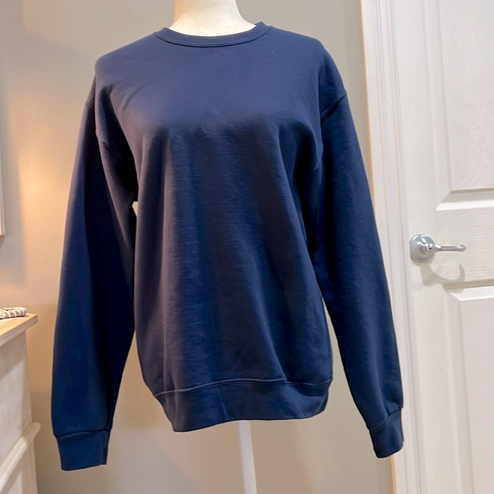 NWOT Men’s (Unisex) ATHLETIC WORKS Crew Neck Sweatshirt M (38-40)